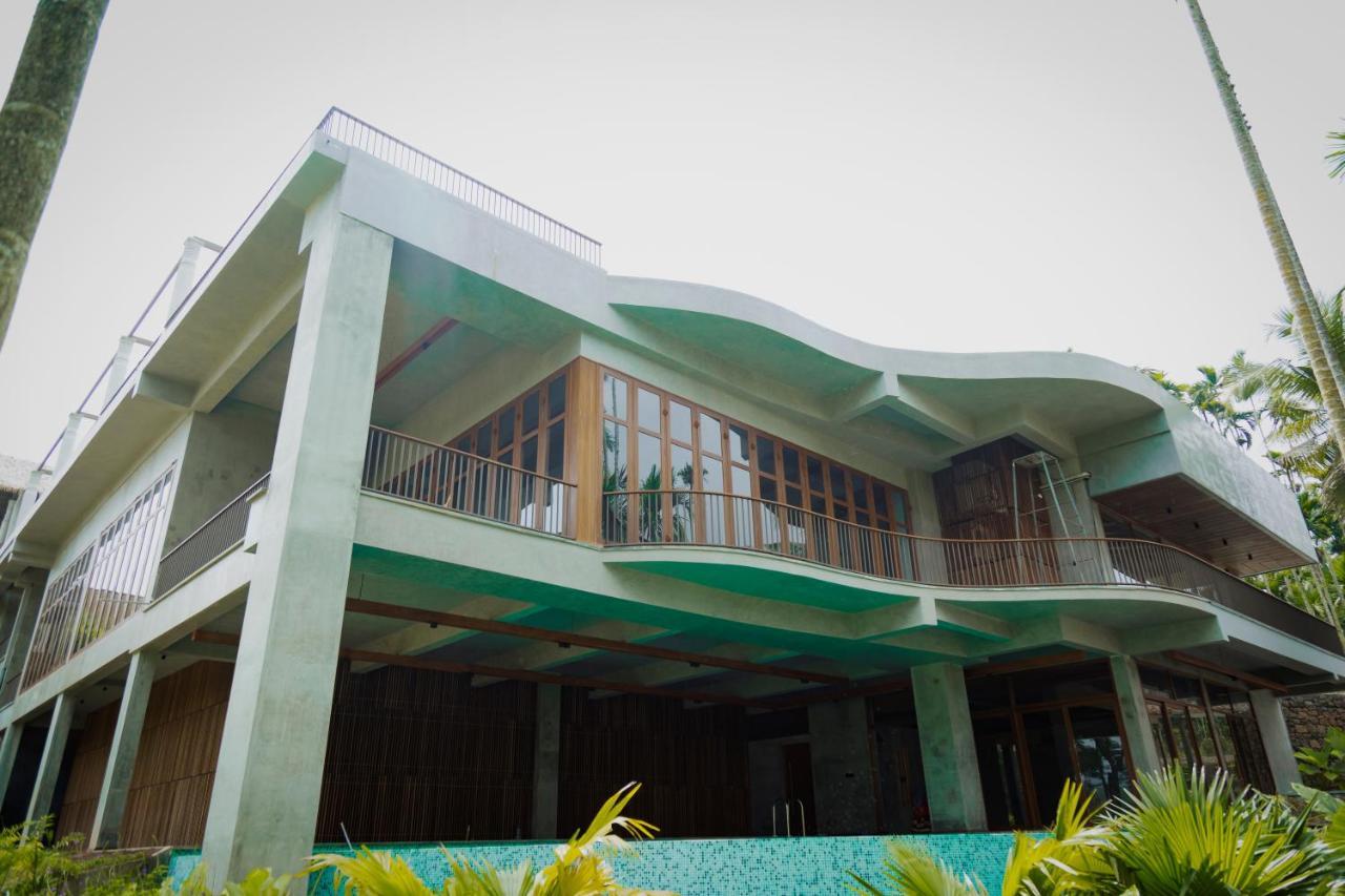 Maayaa Riverside Villa By Kpm Tripenta Attappādi Exterior photo